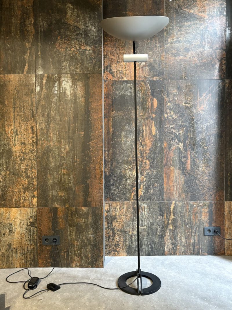 Artemide “Zen” vloerlamp